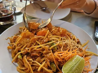 Rum Thai Bistro