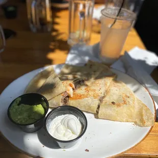 Surf &apos;n&apos; Turf Quesadilla