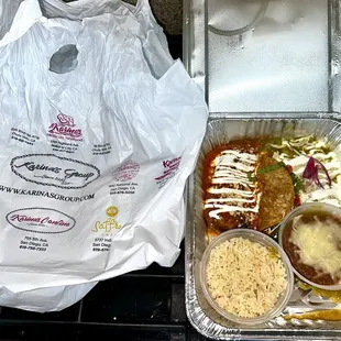 Take away  Enchilada Verde, taco de pollo, chile relleńo, arroz y frijoles May 4, 2024