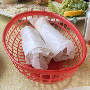 Size of tortillas for both our orders.. two in each rolls