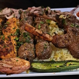 mixed grill plate