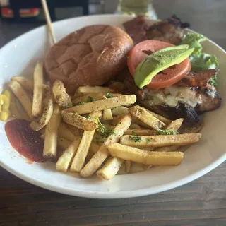 Gluten-Sensitive Mesquite Chicken Sandwich