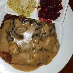 Schnitzel with cabbage and spatzel
