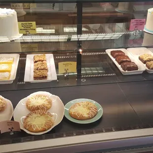 Pastry case 3of3 (4/22/22)