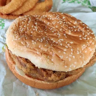 This is a chicken fried steak sandwich that is the best since I've had the now extinct Braums version.
