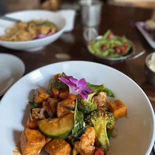 Thai Siracha Wok Dinner with tofu