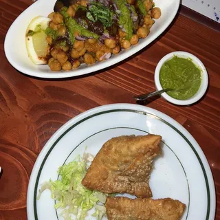 Aloo Tiki Chaat