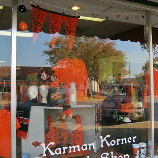 Karman Korner Resale