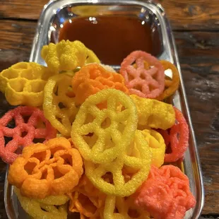 Complimentary fryums