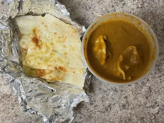 Himalayan Pizza and Momo