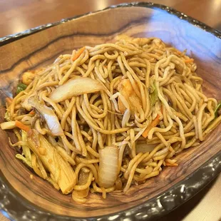 House lo-mein