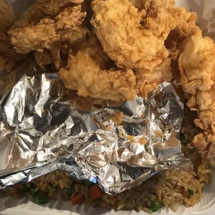 10 jumbo shrimp and fried rice combo. tasty