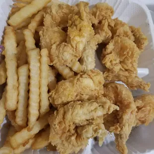 Fried jumbo shrimp and fries. Both bomb.