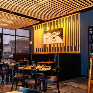 Kase is not a place to see or be seen, its simply a place to enjof some of the highest quality sushi Las Vegas has to offer.