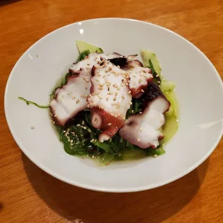 Octopus Sunomono