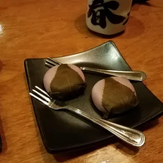 Sakura Mochi