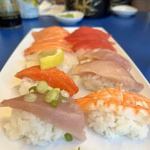 12 Piece Nigiri