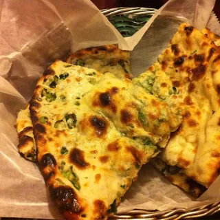 Basil Garlic Naan