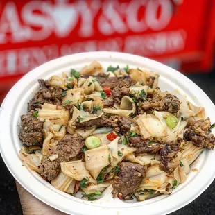 Drunken Noodles with Beef, spicy w/o veggies