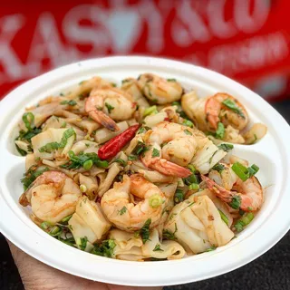 Drunken Noodles with Shrimp