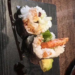 Shrimp tempura roll