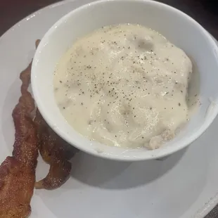 Biscuits &amp; Gravy