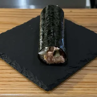 Hand roll