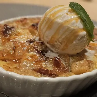 Apple caramel bread pudding