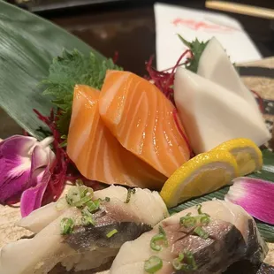 E1. Salmon, E10. White Tuna and E24. Mackerel