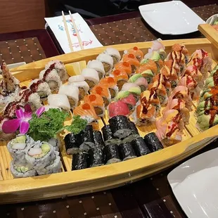 food, sushi and sashimi, sushi, sashimi