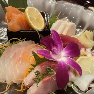 sushi, food, sashimi, sushi and sashimi