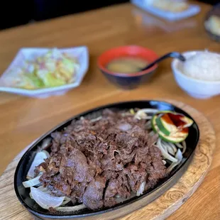 Bulgogi Dinner Entrée Combo