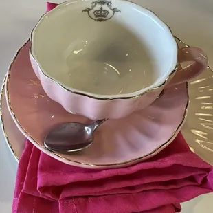 Tea cut setting, so pretty!