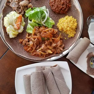 #15 lamb and veggie combo on injera