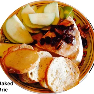 Kate's Baked Brie with Bread &amp; Apple Slices