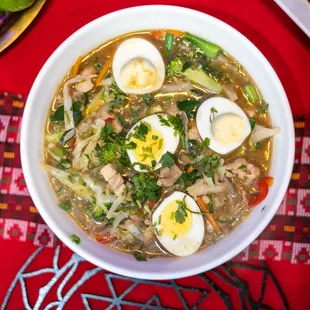 Chicken Thukpa