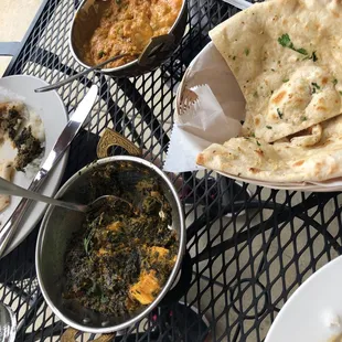 Palaak paneer, garlic naan, veggie korma