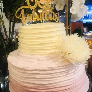 This is the cake , I showed a picture of what I wanted and they did it. Plus the cake was light and fresh. No complaints.