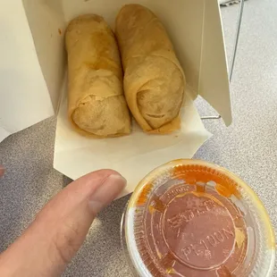 Spring roll from lunch special
