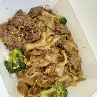 Pad See Ew Lunch Special with beef with spring rolls ($13+$1)