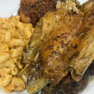 Baked Turkey Wings w/ Candied Yams and Mac &amp; Cheese!