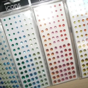 Fake Jewels to Embellish your Pages