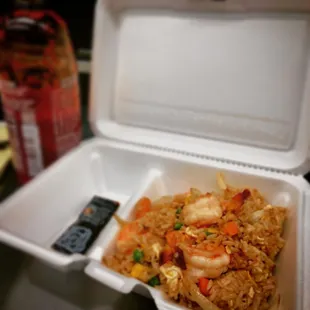 Fried rice with shrimp