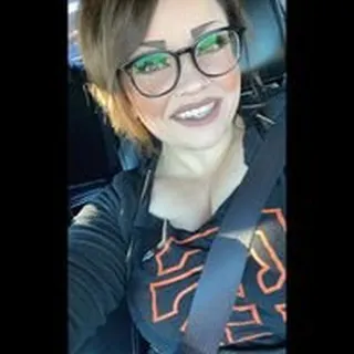 Venessa R.