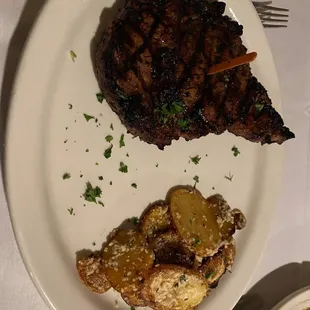 Ribeye and Kats house potatoes