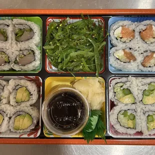 4 rolls box