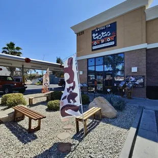 Outside - cute waiting area!