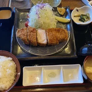 100% Black Line Pork Katsu Set
