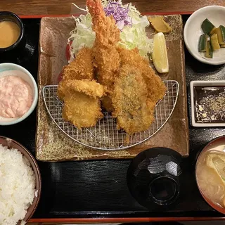 Seafood Mix Katsu