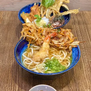 fukuoka signature udon 福岡シグニチャーうろん, kakiage udon かき揚げうどん (10/2023)